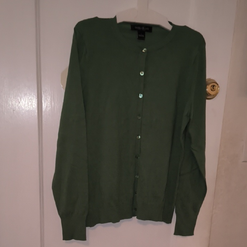 NWT August Silk | Classic Green Cardigan